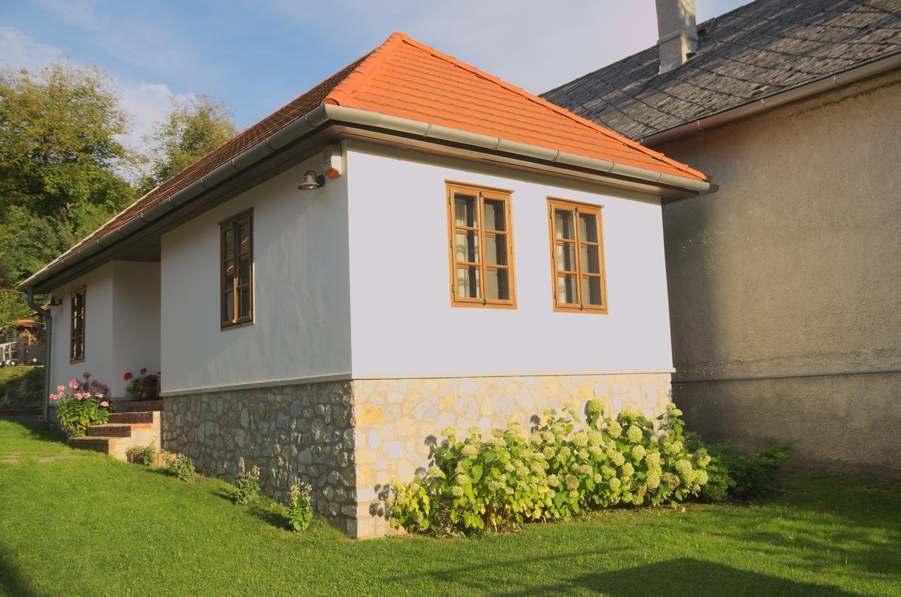 Fruktarium Vendeghaz Otel Trizs Dış mekan fotoğraf